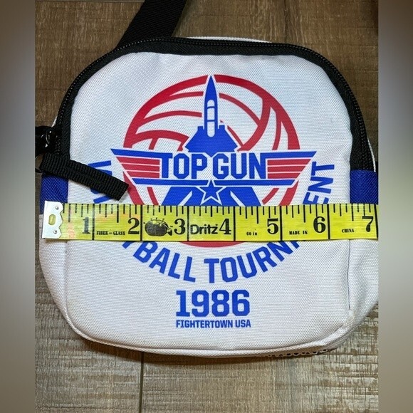 Top Gun Volleyball Tournament Crossbody Bag with Adjustable Strap EUC - Picture 6 of 7